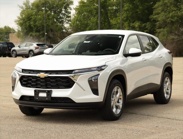 new 2025 Chevrolet Trax car, priced at $22,835