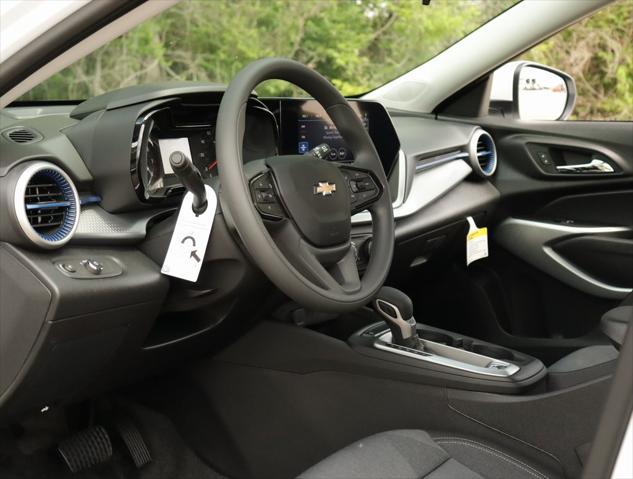 new 2025 Chevrolet Trax car, priced at $22,835