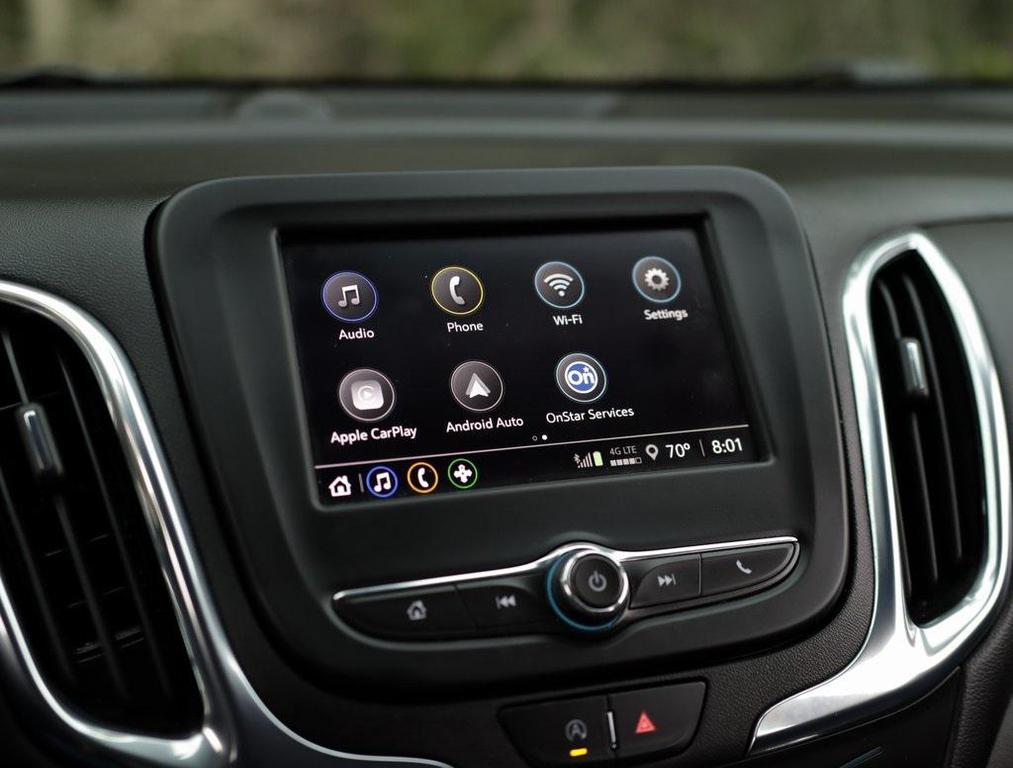used 2023 Chevrolet Equinox car, priced at $21,698