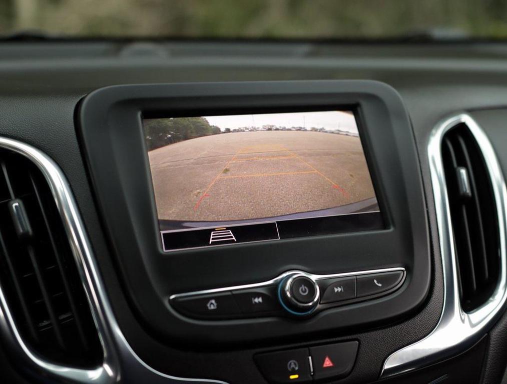 used 2023 Chevrolet Equinox car, priced at $21,698