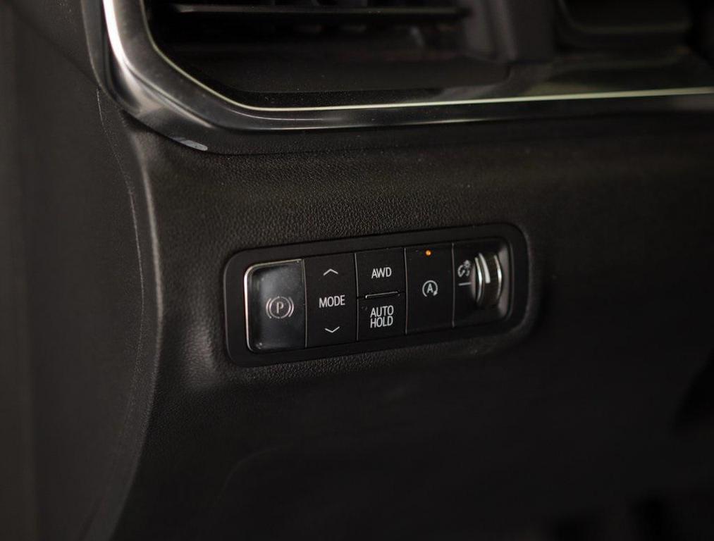used 2025 GMC Terrain car, priced at $28,998