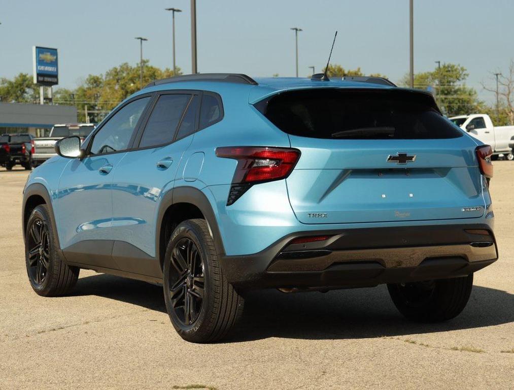 new 2025 Chevrolet Trax car, priced at $25,550