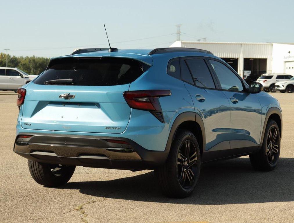 new 2025 Chevrolet Trax car, priced at $25,550