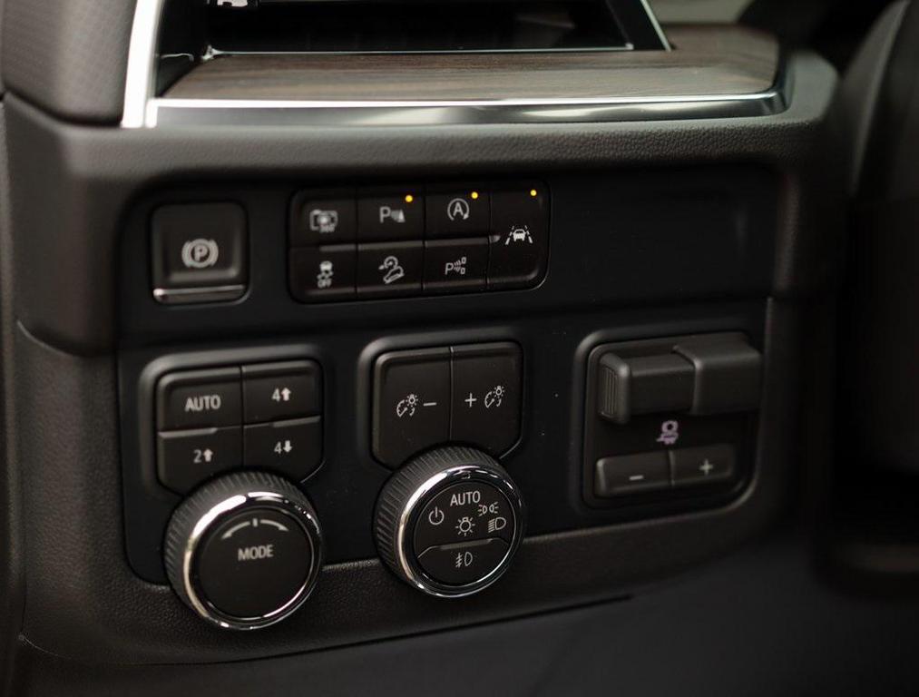 new 2026 Chevrolet Suburban car, priced at $87,255