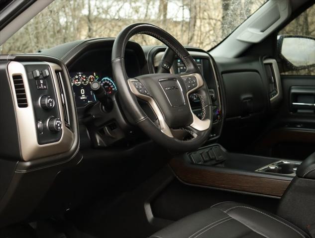 used 2018 GMC Sierra 1500 car, priced at $35,998