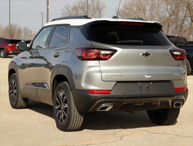 new 2025 Chevrolet TrailBlazer car, priced at $32,380