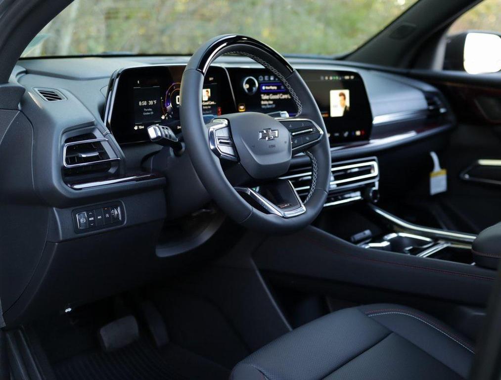 new 2026 Chevrolet Traverse car, priced at $55,995