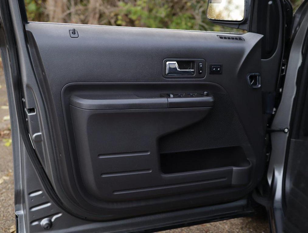 used 2009 Ford Edge car, priced at $6,995