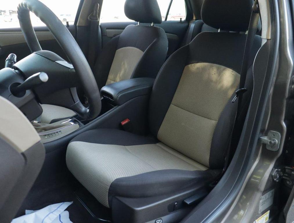 used 2010 Chevrolet Malibu car, priced at $7,998