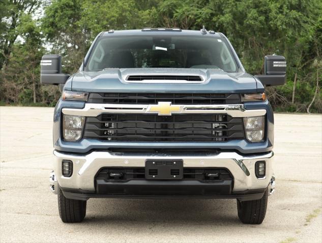 new 2025 Chevrolet Silverado 3500 car, priced at $75,520