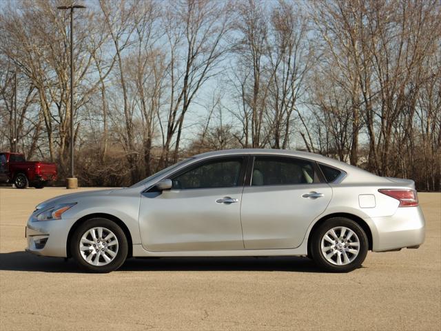 used 2015 Nissan Altima car