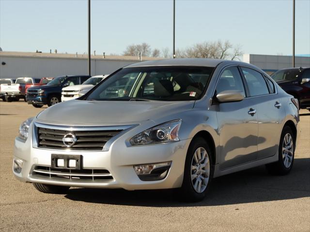 used 2015 Nissan Altima car