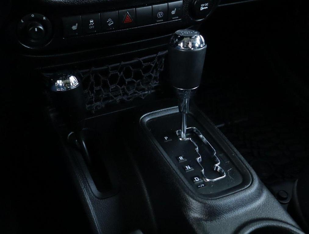 used 2015 Jeep Wrangler Unlimited car, priced at $20,998