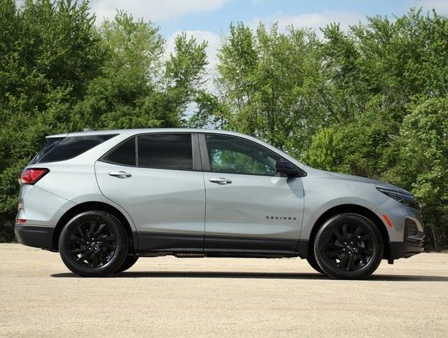 new 2024 Chevrolet Equinox car, priced at $28,620