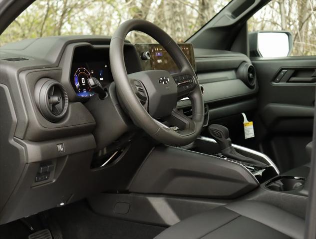 new 2024 Chevrolet Colorado car, priced at $39,990