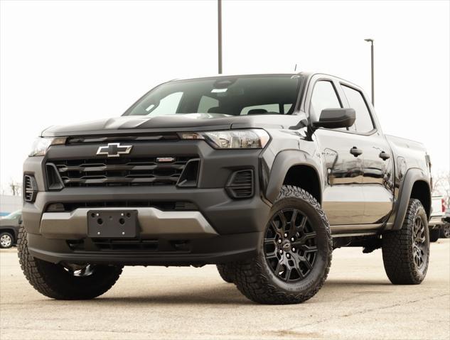 new 2024 Chevrolet Colorado car, priced at $39,990