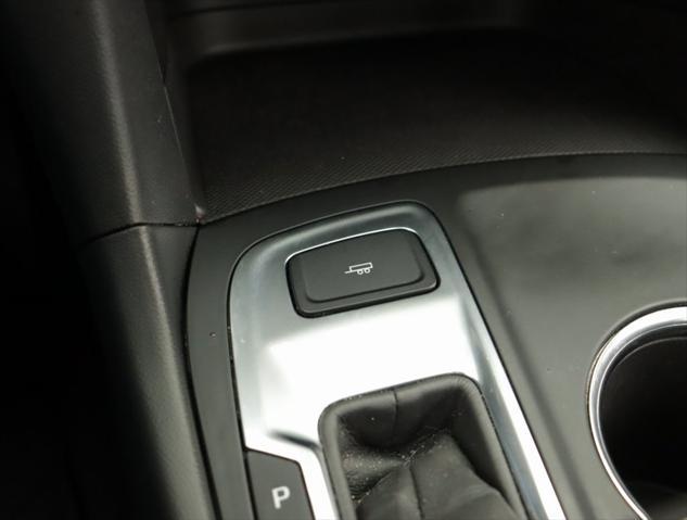 used 2020 Chevrolet Equinox car, priced at $21,598
