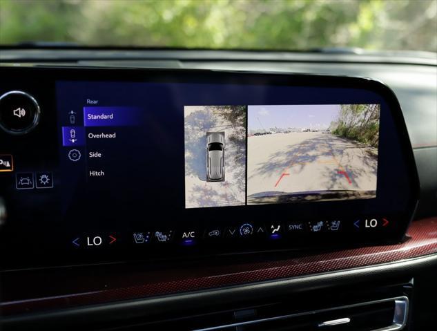 new 2025 Chevrolet Traverse car, priced at $58,370