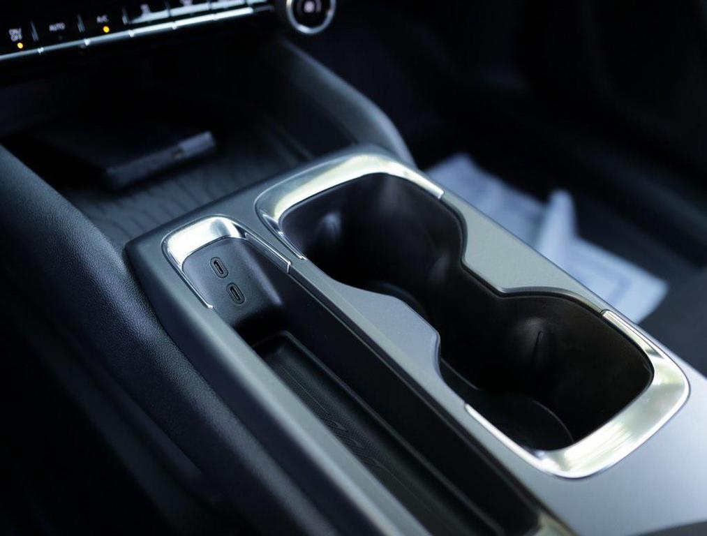 new 2026 Chevrolet Equinox EV car, priced at $37,165