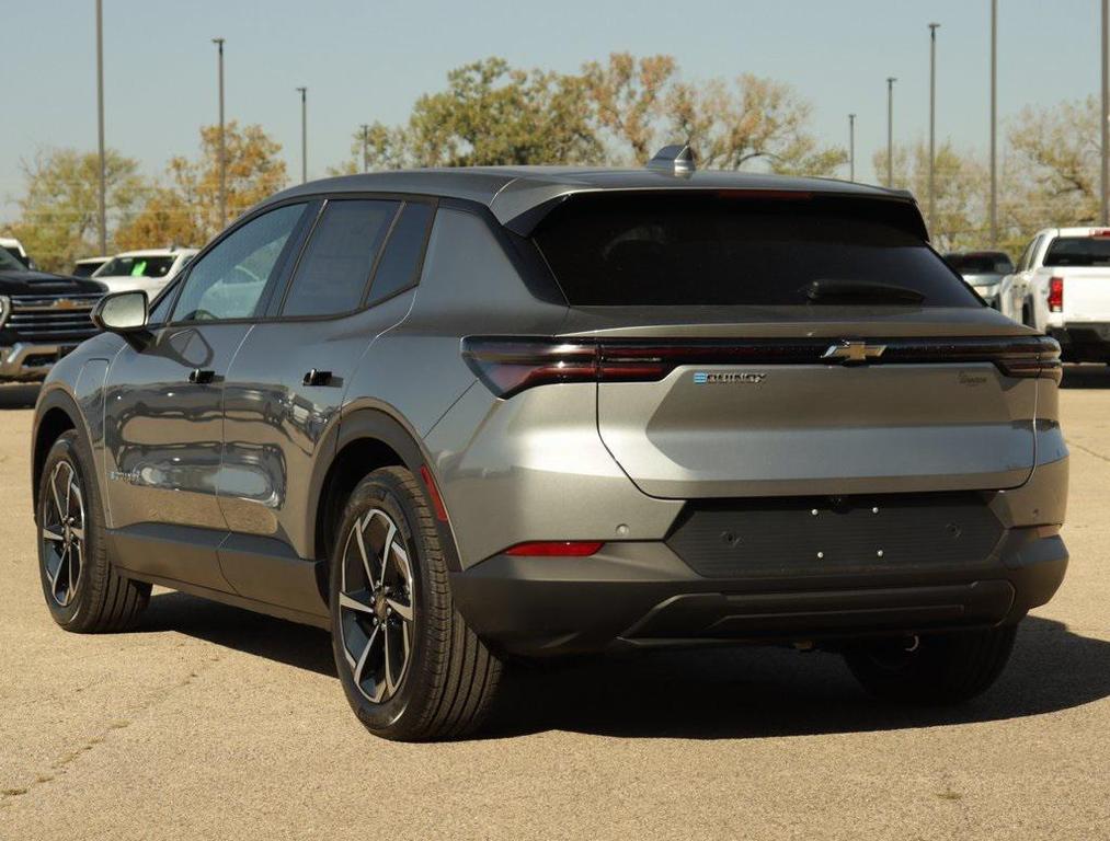 new 2026 Chevrolet Equinox EV car, priced at $37,165
