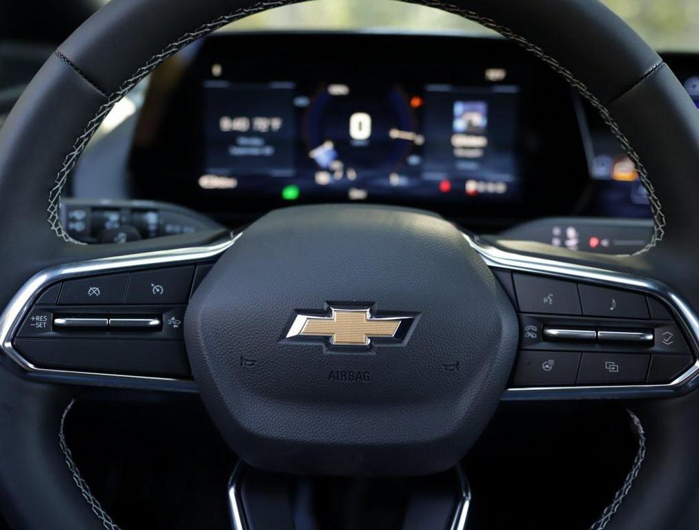 new 2026 Chevrolet Equinox EV car, priced at $37,165