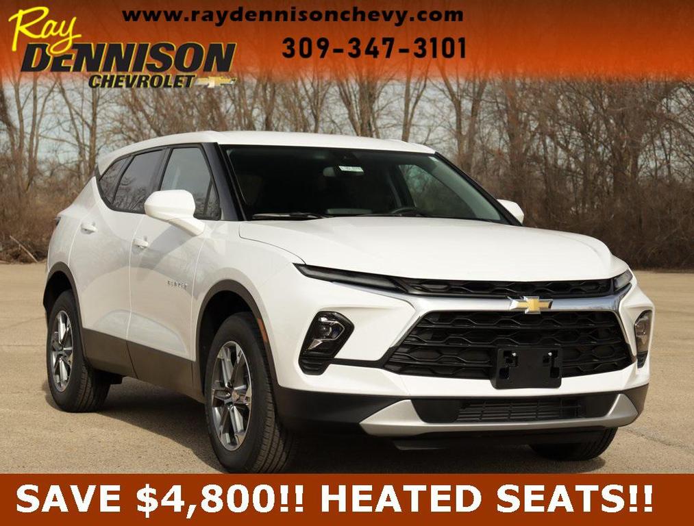 new 2025 Chevrolet Blazer car, priced at $31,992
