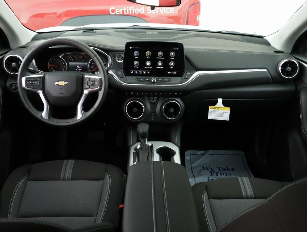 new 2025 Chevrolet Blazer car, priced at $31,992
