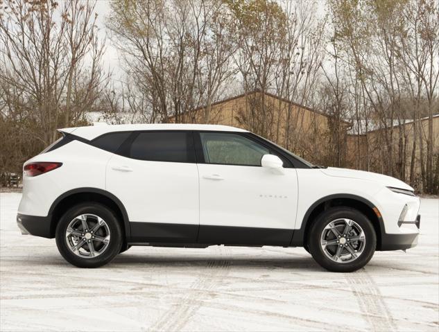 new 2025 Chevrolet Blazer car, priced at $34,990