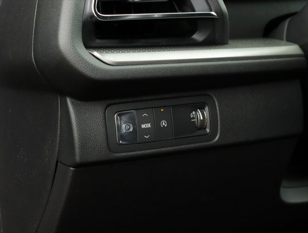 new 2025 Chevrolet Traverse car, priced at $42,945