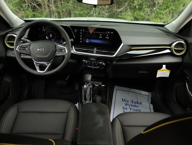 new 2025 Chevrolet Trax car, priced at $27,350