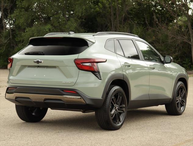 new 2025 Chevrolet Trax car, priced at $27,350