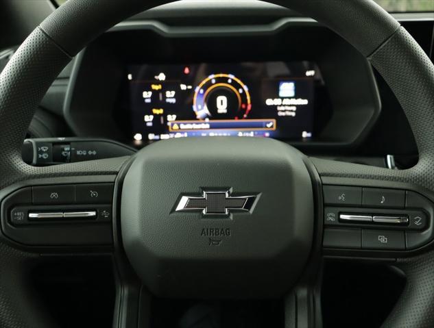 new 2025 Chevrolet Colorado car, priced at $42,765
