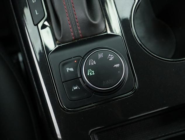 used 2021 Chevrolet Blazer car, priced at $30,998