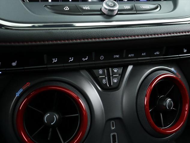 used 2021 Chevrolet Blazer car, priced at $30,998