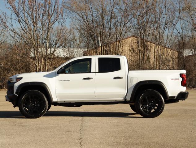 new 2024 Chevrolet Colorado car, priced at $39,995