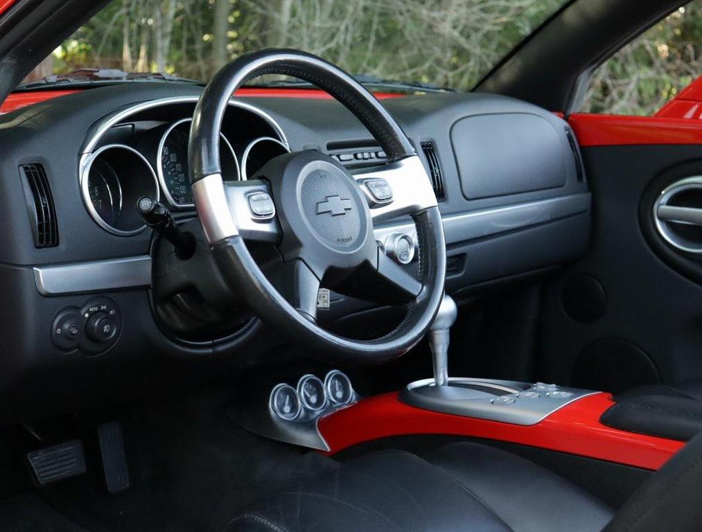 used 2005 Chevrolet SSR car, priced at $26,953