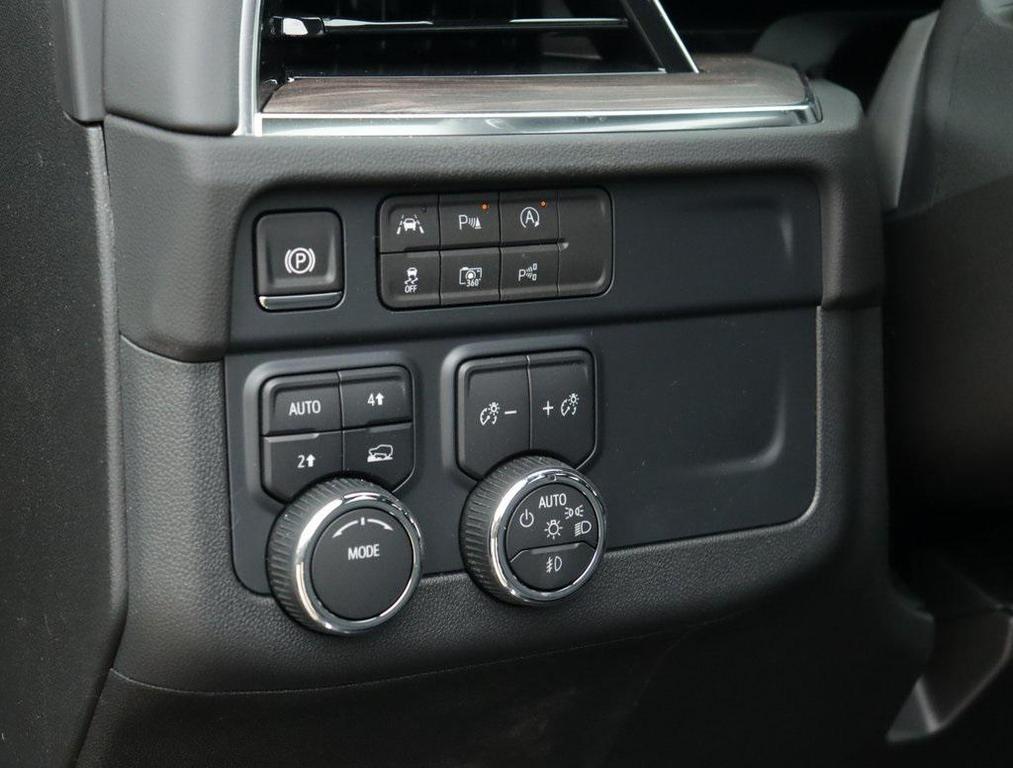 new 2025 Chevrolet Tahoe car, priced at $70,993