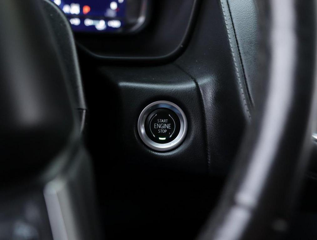 used 2022 Chevrolet Suburban car, priced at $45,899