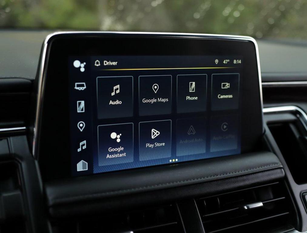 used 2022 Chevrolet Suburban car, priced at $45,899