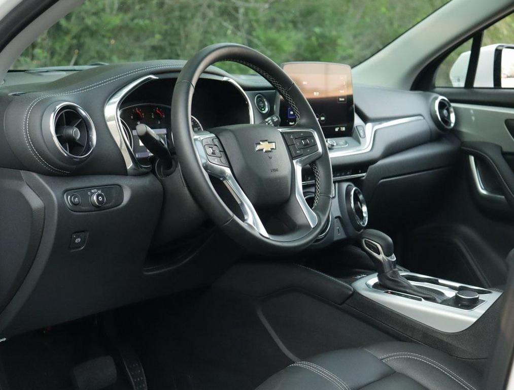 used 2024 Chevrolet Blazer car, priced at $33,950