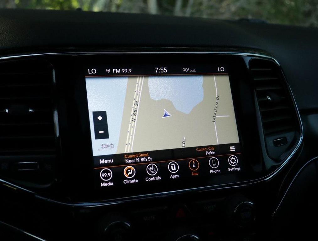 used 2020 Jeep Grand Cherokee car, priced at $19,999