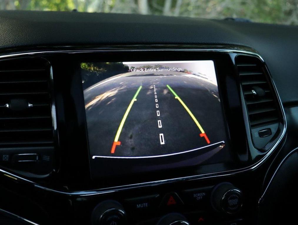 used 2020 Jeep Grand Cherokee car, priced at $19,999