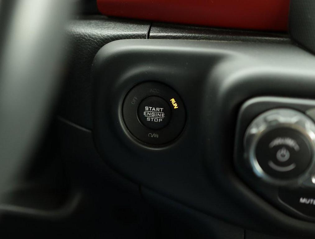 used 2021 Jeep Wrangler Unlimited car, priced at $36,998