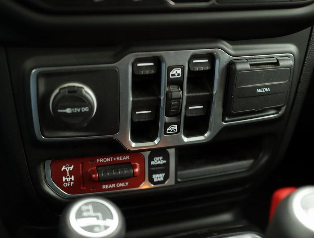 used 2021 Jeep Wrangler Unlimited car, priced at $36,998