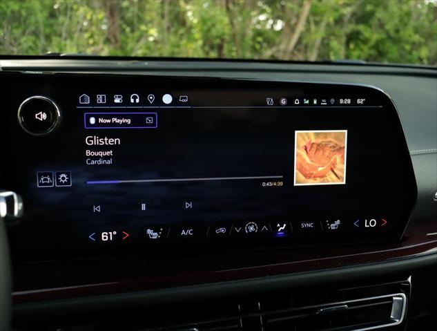 new 2025 Chevrolet Traverse car, priced at $52,435
