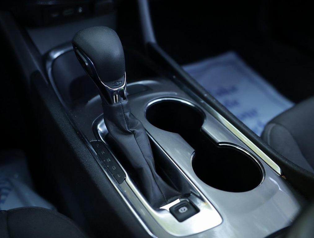 used 2022 Chevrolet Malibu car, priced at $16,998