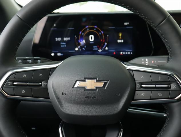 new 2026 Chevrolet Equinox car, priced at $32,540