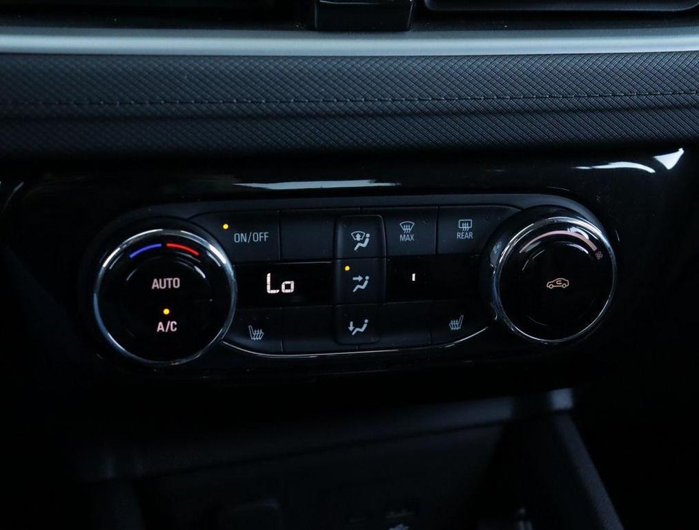 used 2024 Chevrolet TrailBlazer car, priced at $25,573