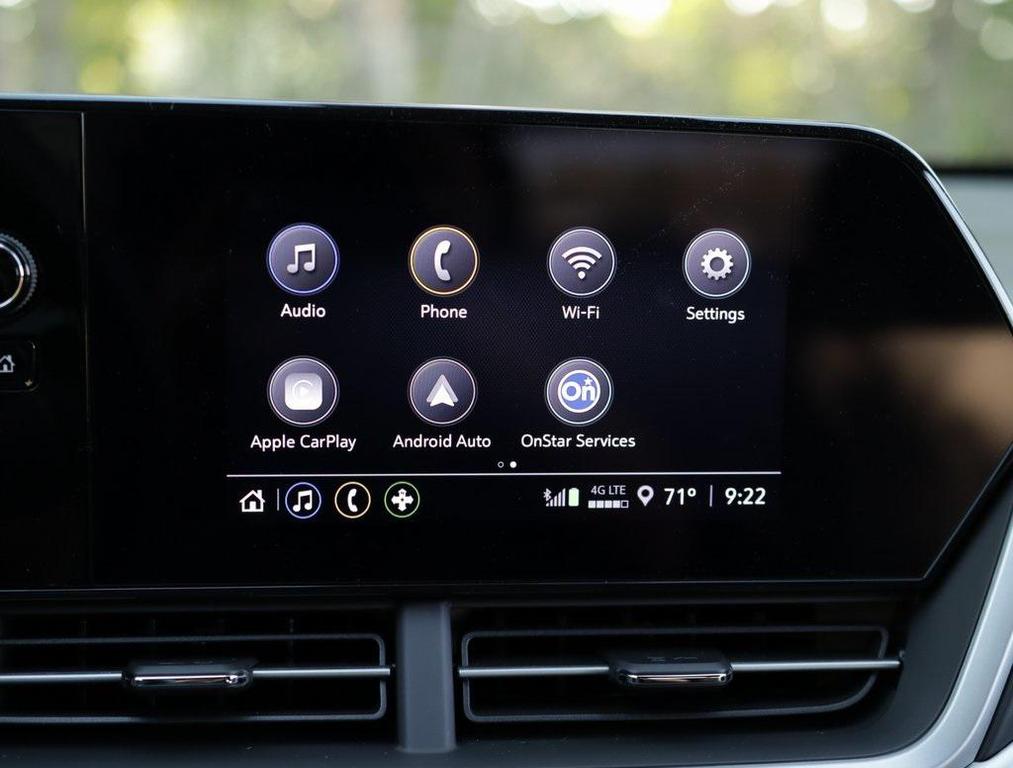 new 2025 Chevrolet Trax car, priced at $23,995