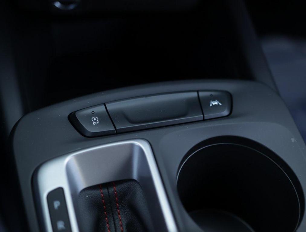 new 2025 Chevrolet Trax car, priced at $23,995